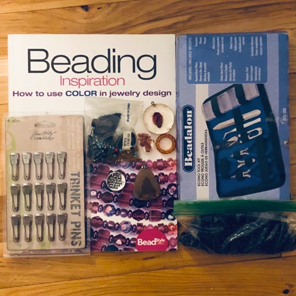 Beadalon Econo Toolkit & Beading book